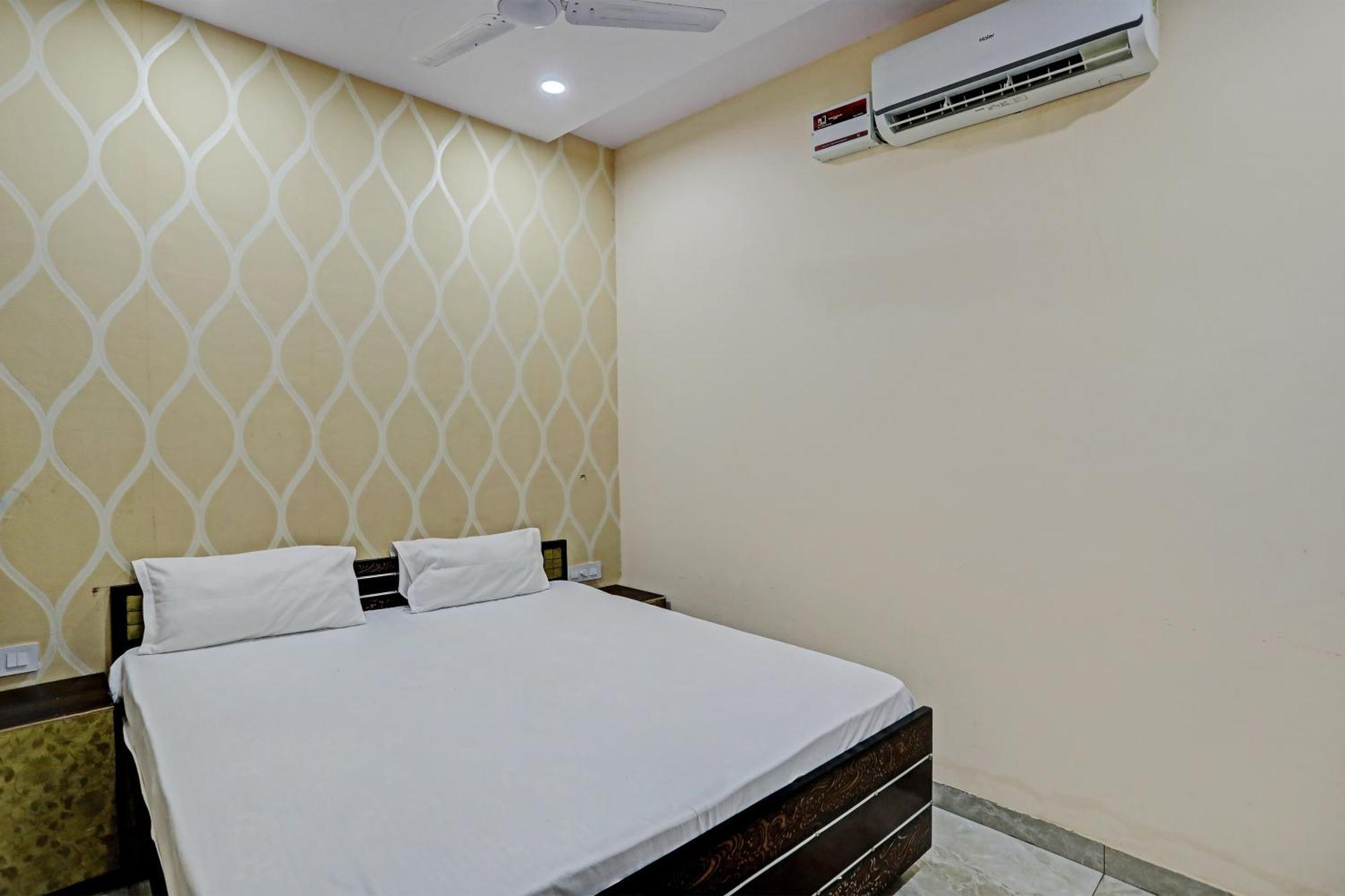 Dream Lounge Hotel Jalandhar Eksteriør billede