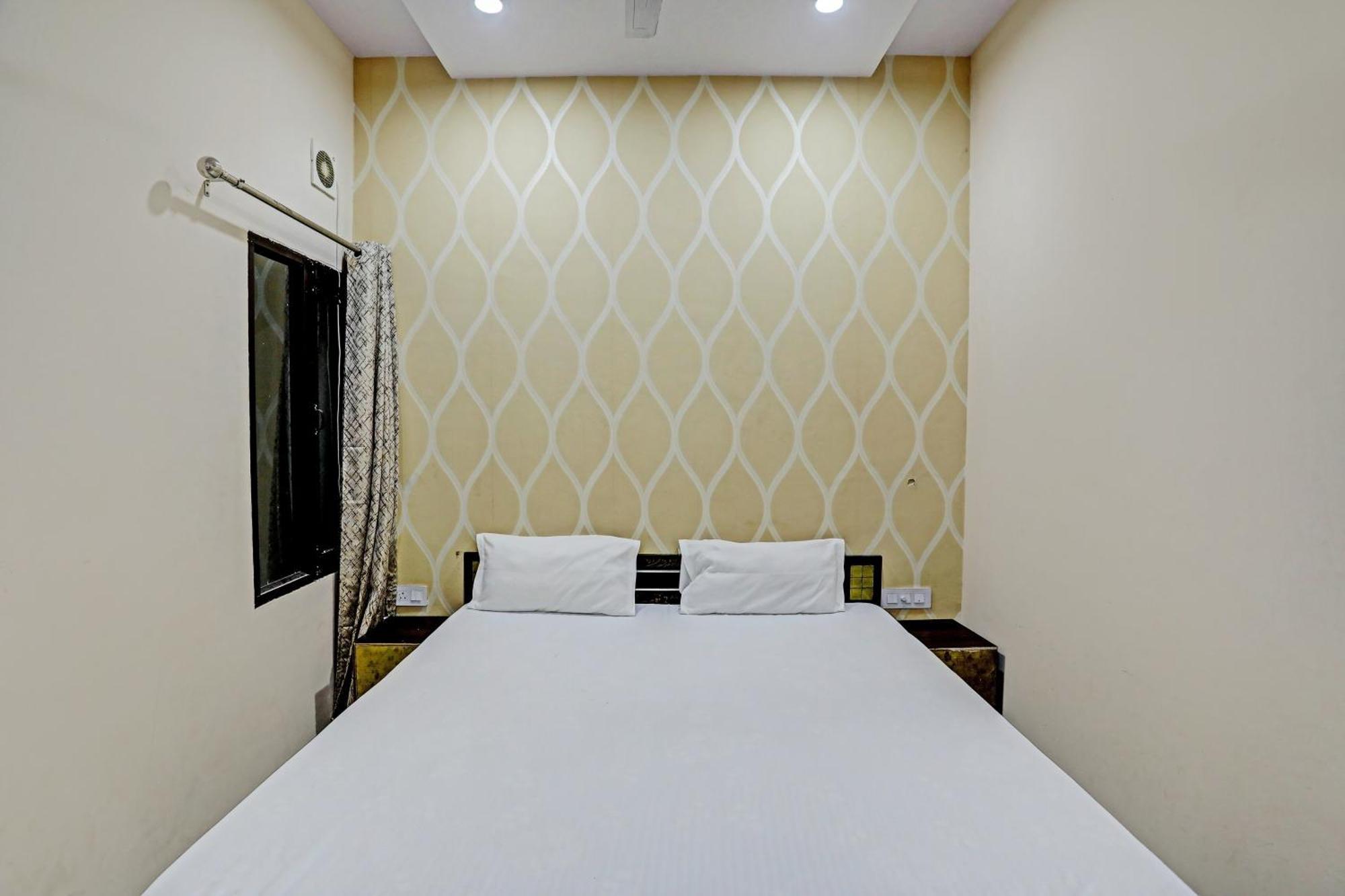 Dream Lounge Hotel Jalandhar Eksteriør billede